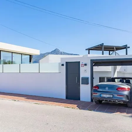 Modern With Private Pool Villa Marbella